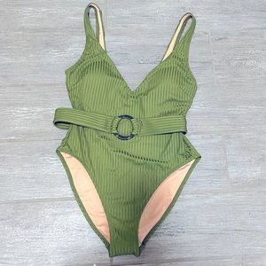 J Crew Swimsuit NWOT - liner in place